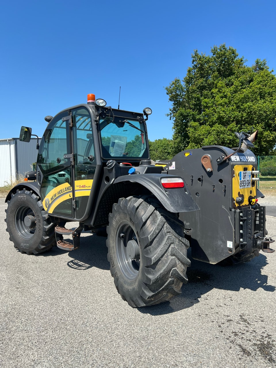 Telescopique NEW HOLLAND TH 7.42 plus - photo slide 9