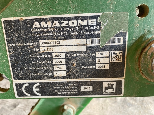 Pulverisateur AMAZONE UX5200 - photo slide 2