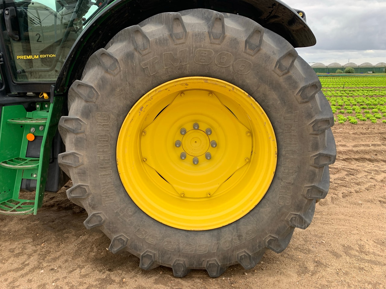 Tracteur JOHN DEERE 6155R - photo slide 9