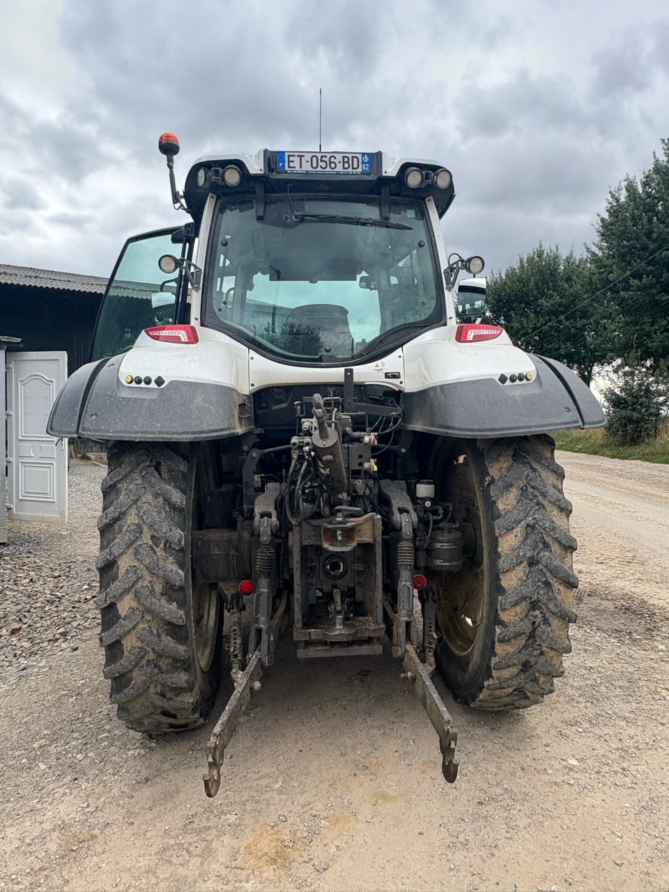 Tracteur VALTRA T234 - photo slide 4