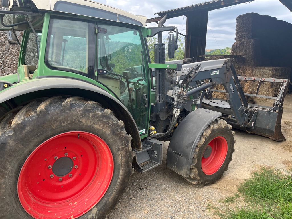 Tracteur chargeur FENDT 211 VARIO - photo slide 2