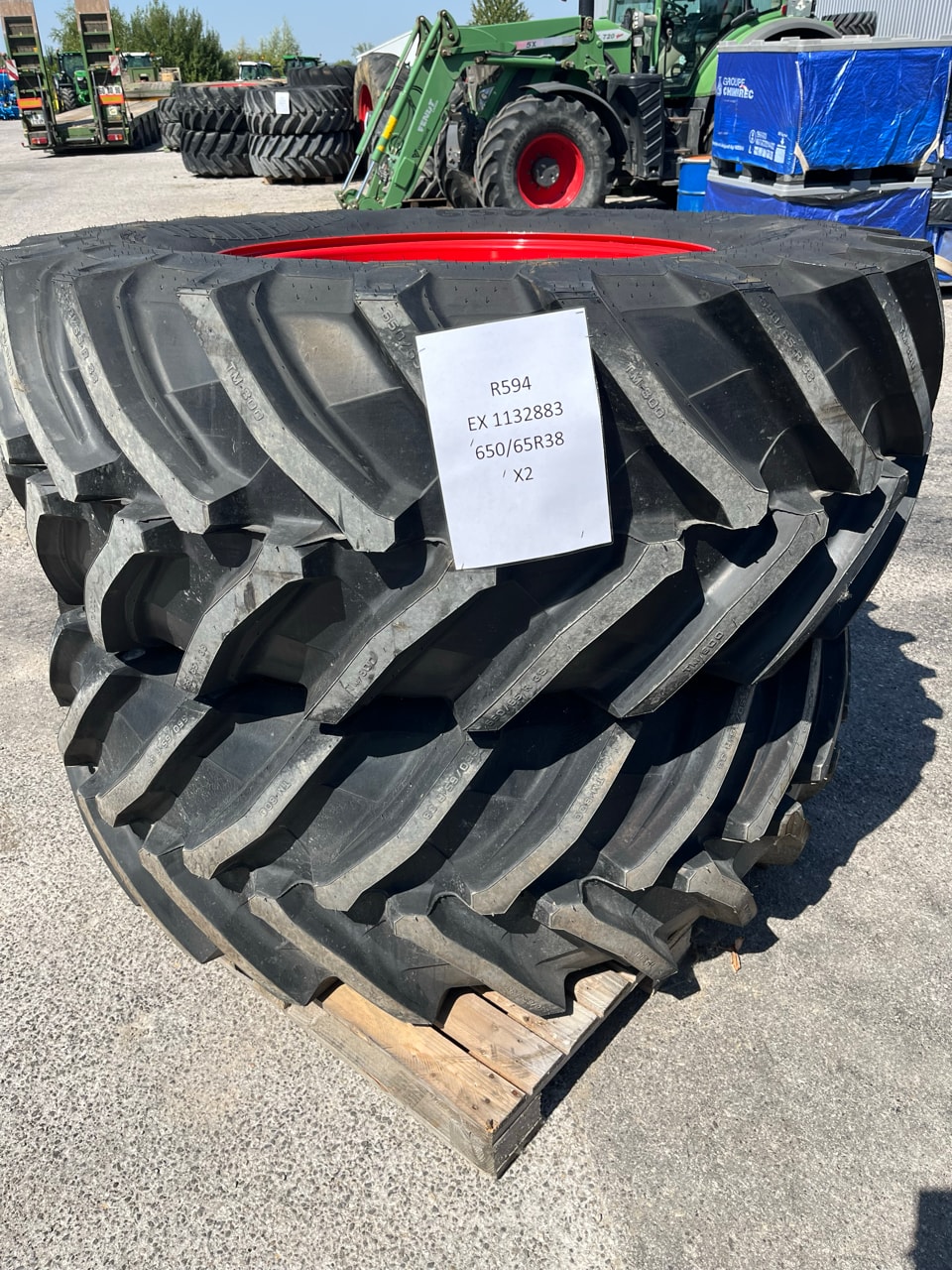 Roues Trelleborg 650/65r38 - photo slide 1