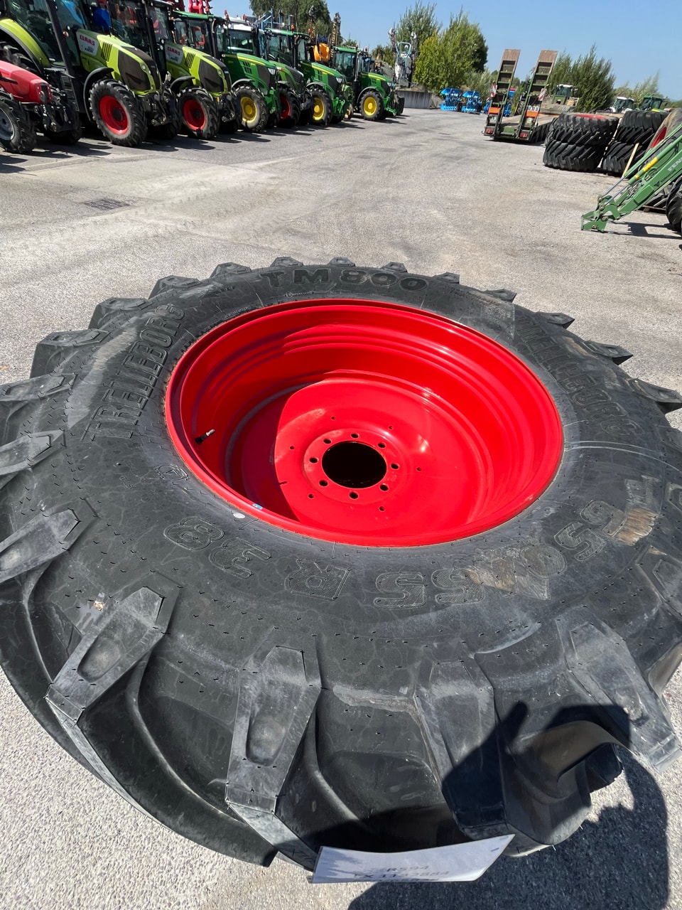 Roues Trelleborg 650/65r38 - photo slide 2