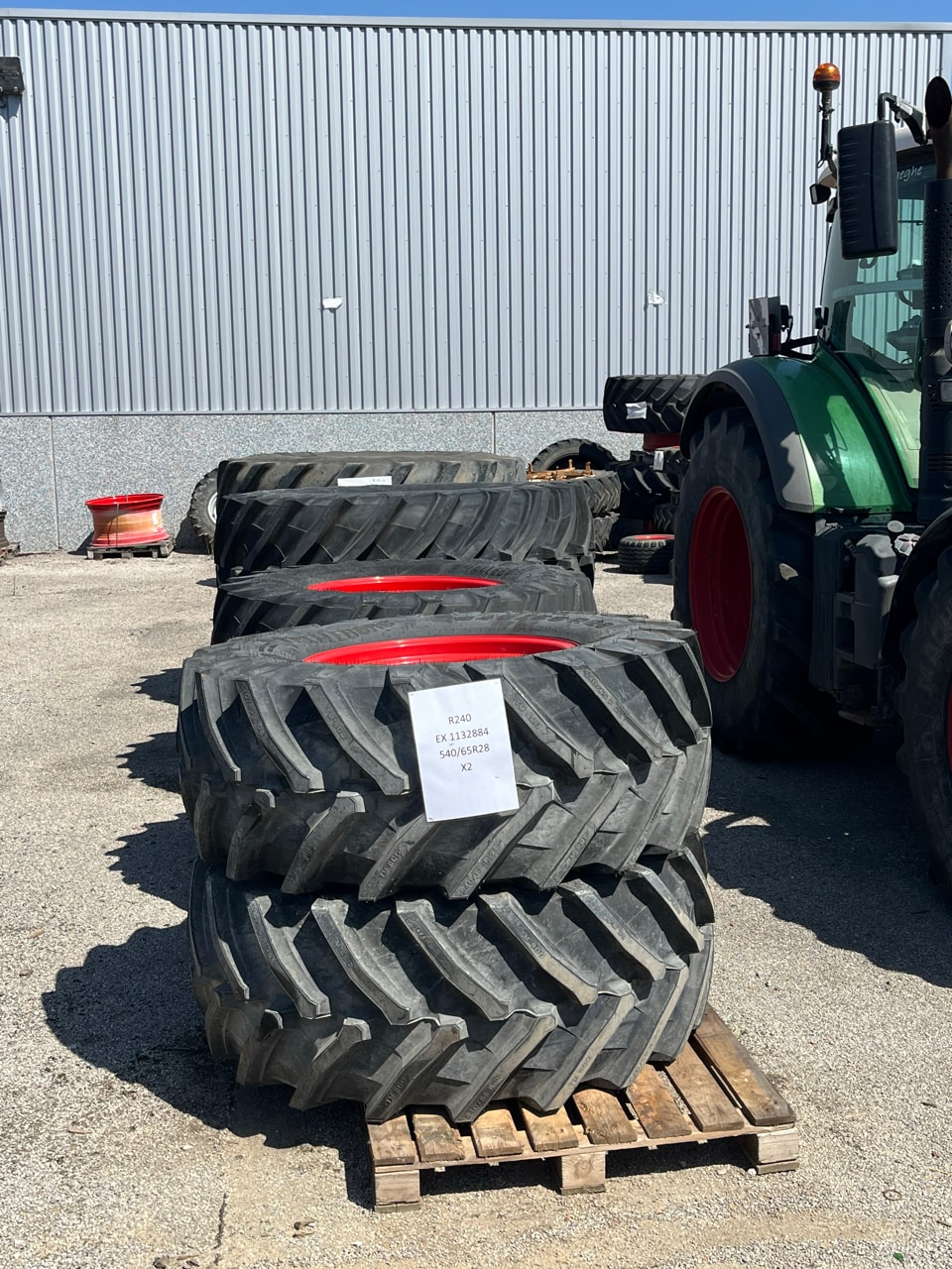 Roues Trelleborg 540/65r28 - photo slide 2
