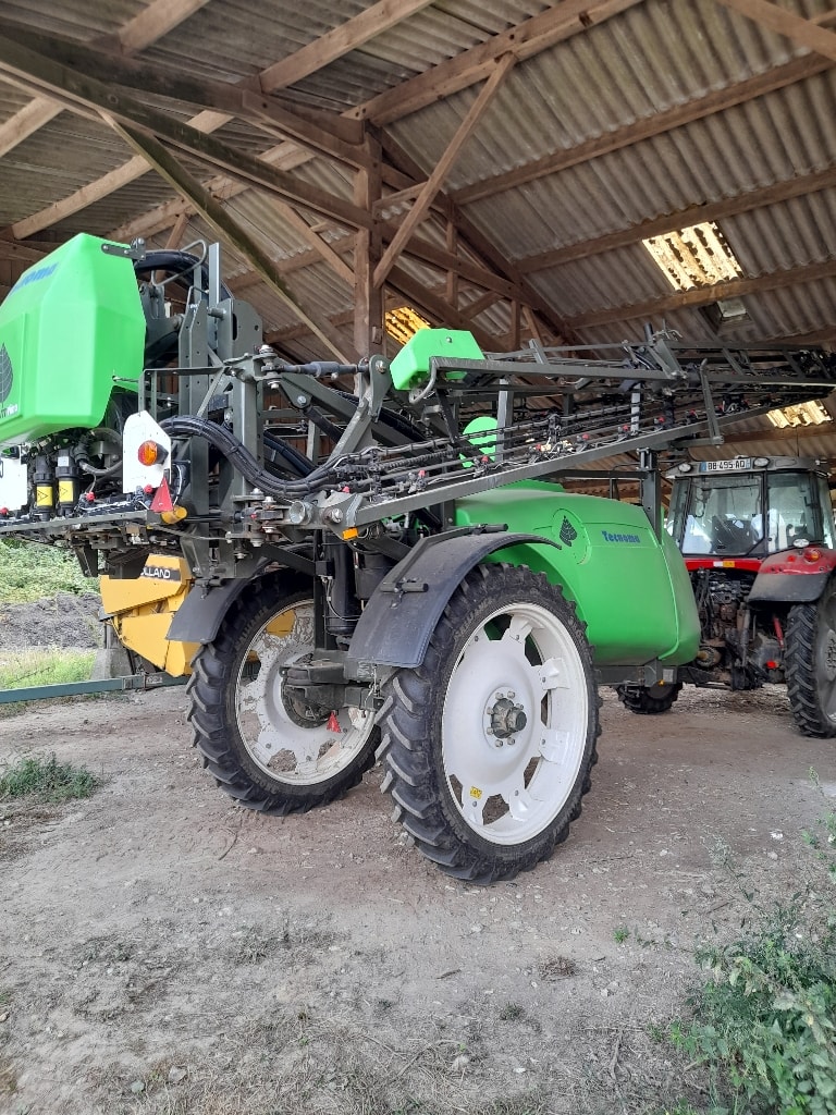 Pulverisateur TECNOMA TECNIS 3100 - photo slide 3