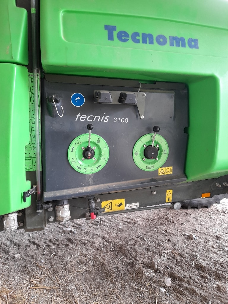 Pulverisateur TECNOMA TECNIS 3100 - photo slide 7