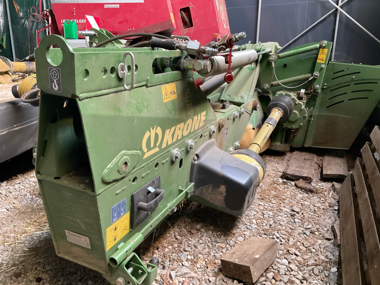 Faucheuse conditionneuse KRONE EASYCUT R 320 CV - photo slide 10
