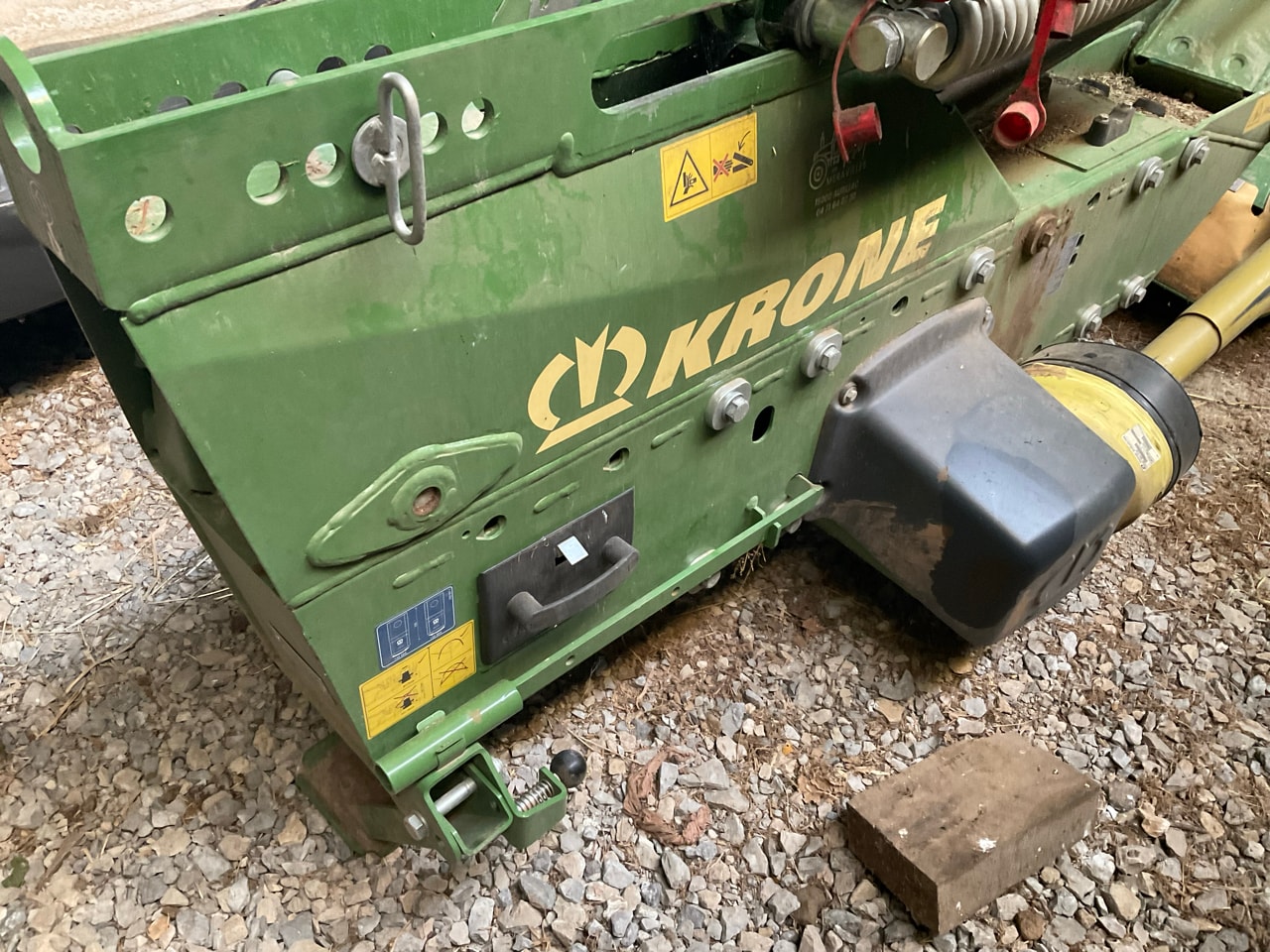 Faucheuse conditionneuse KRONE EASYCUT R 320 CV - photo slide 19