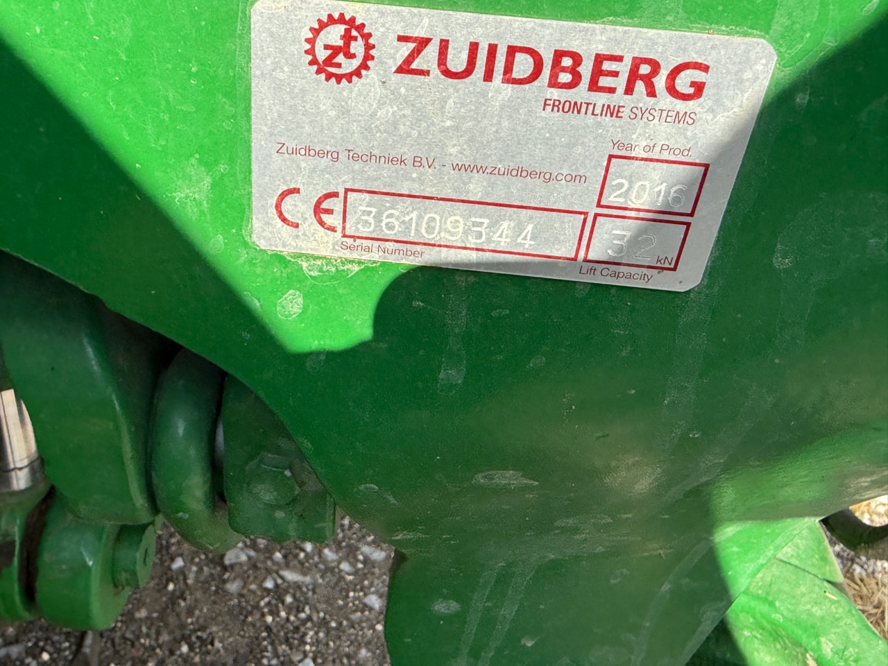 Tracteur JOHN DEERE 6110R - photo slide 5