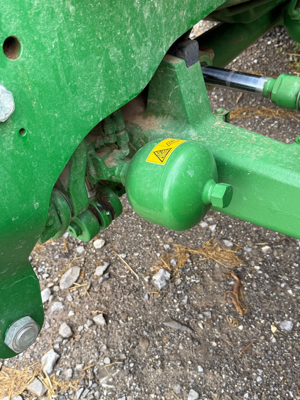 Tracteur JOHN DEERE 6110R - photo slide 8