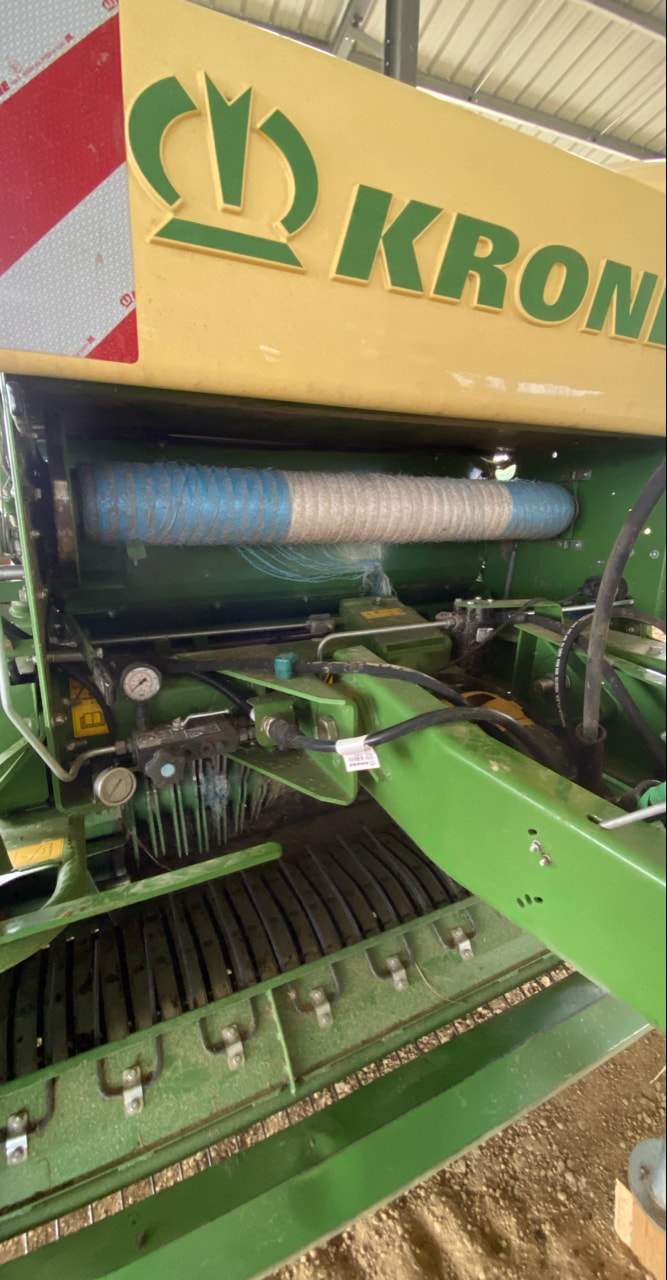 Presse balles rondes KRONE Fortima V1500MC  - photo slide 12