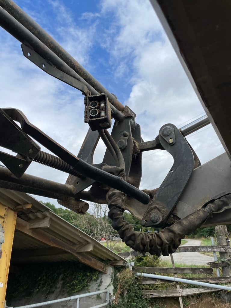 Tracteur chargeur LAMBORGHINI R3 85 T E3 - photo slide 20