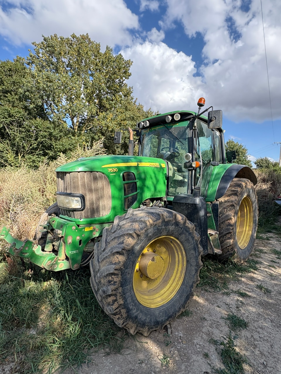 Tracteur JOHN DEERE 7530 - photo slide 1