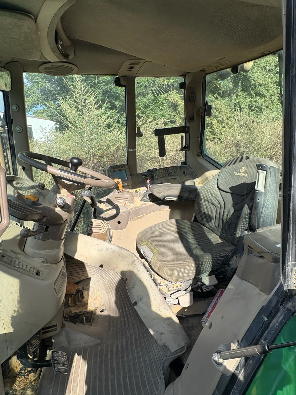 Tracteur JOHN DEERE 7530 - photo slide 20