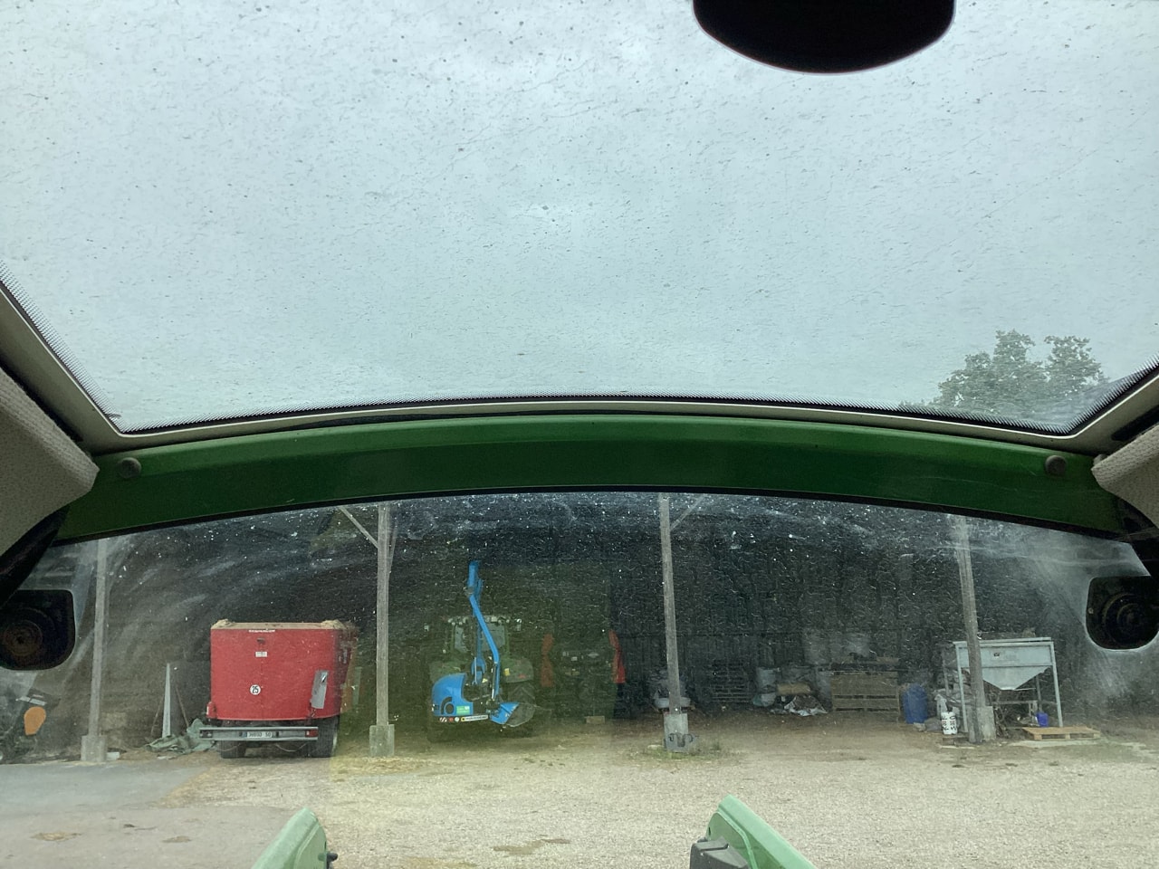 Tracteur chargeur FENDT 209 VARIO - photo slide 10