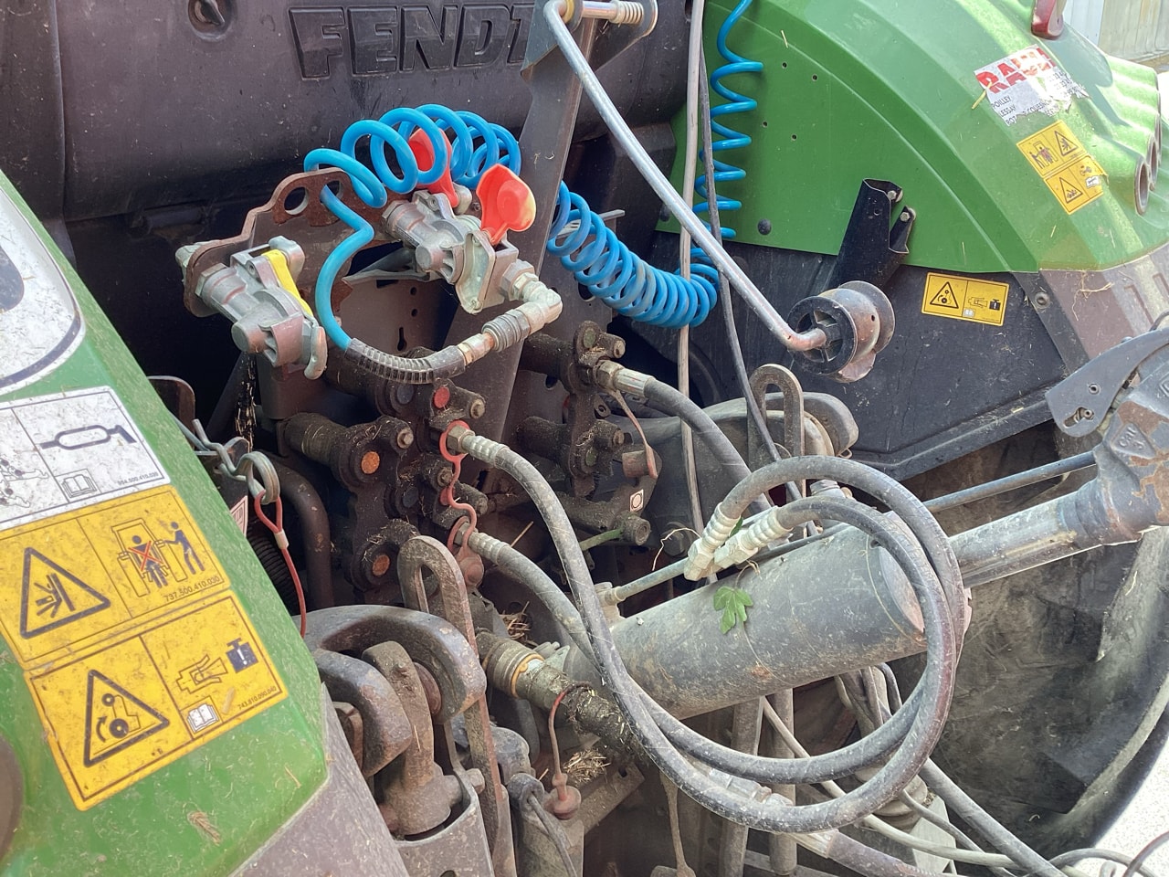 Tracteur chargeur FENDT 514 VARIO POWER - photo slide 7