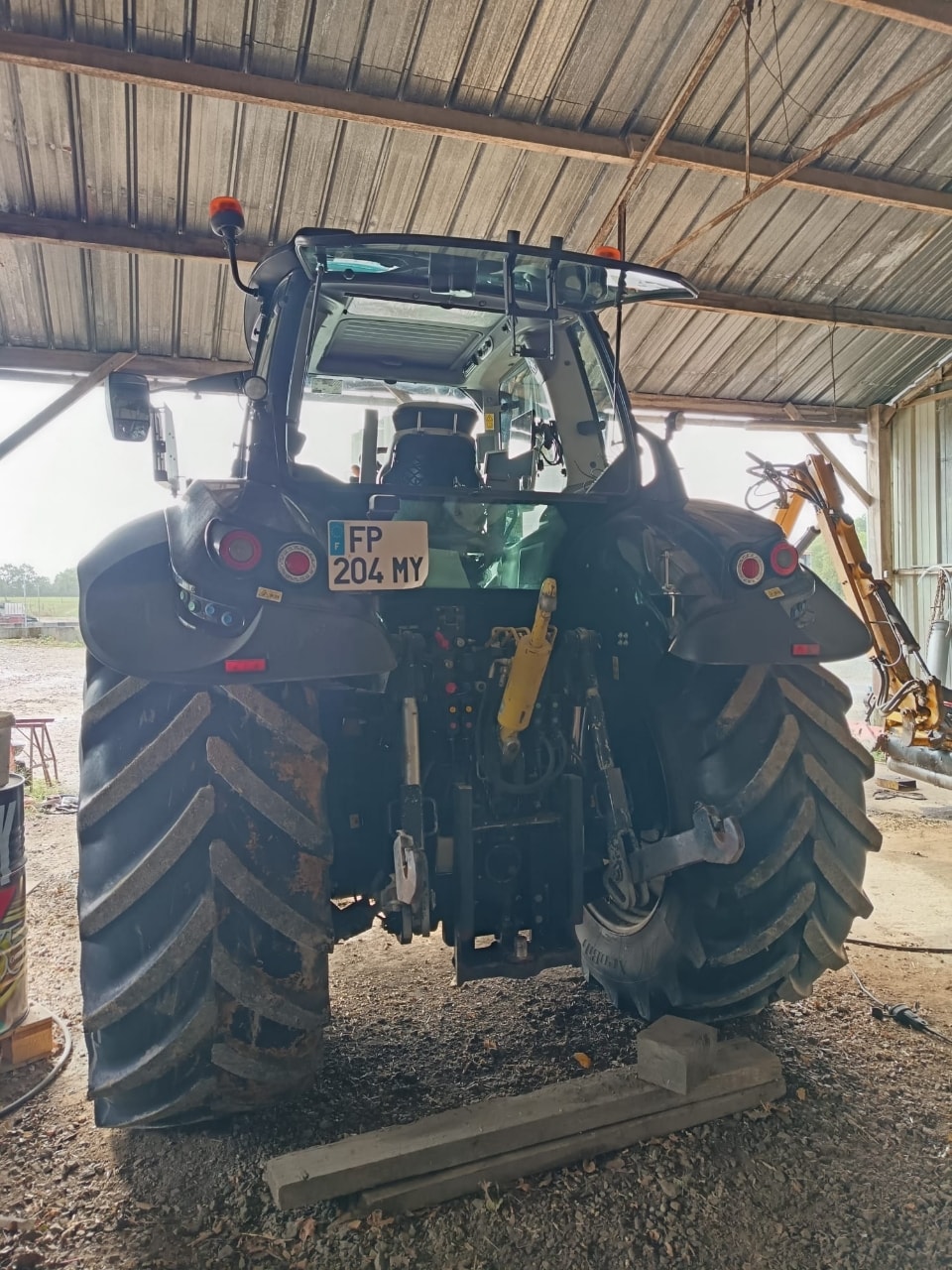 Tracteur DEUTZ FAHR 7250 AGROTRON TTV T4F - photo slide 6