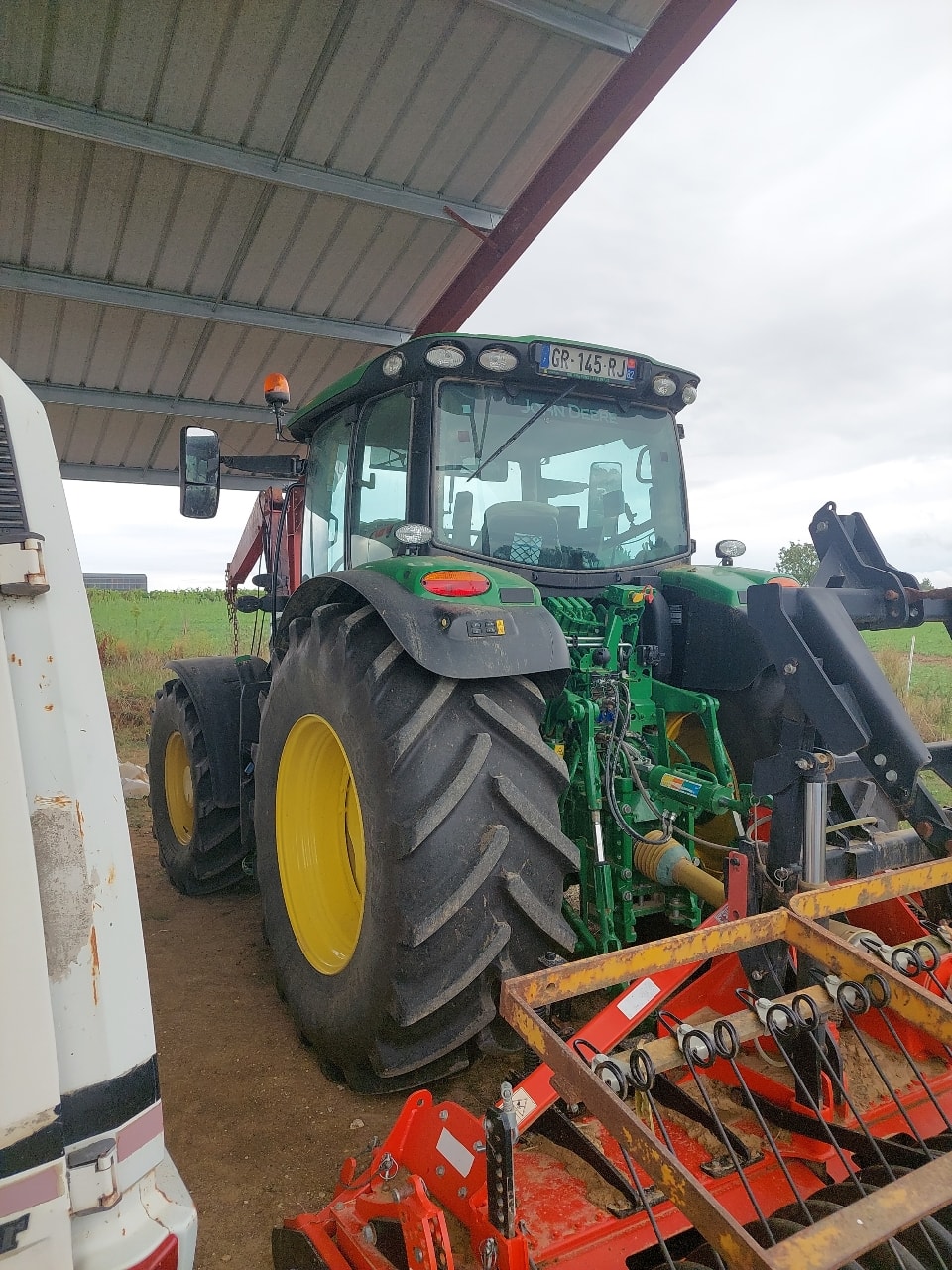 Tracteur JOHN DEERE 6R155 - photo slide 8