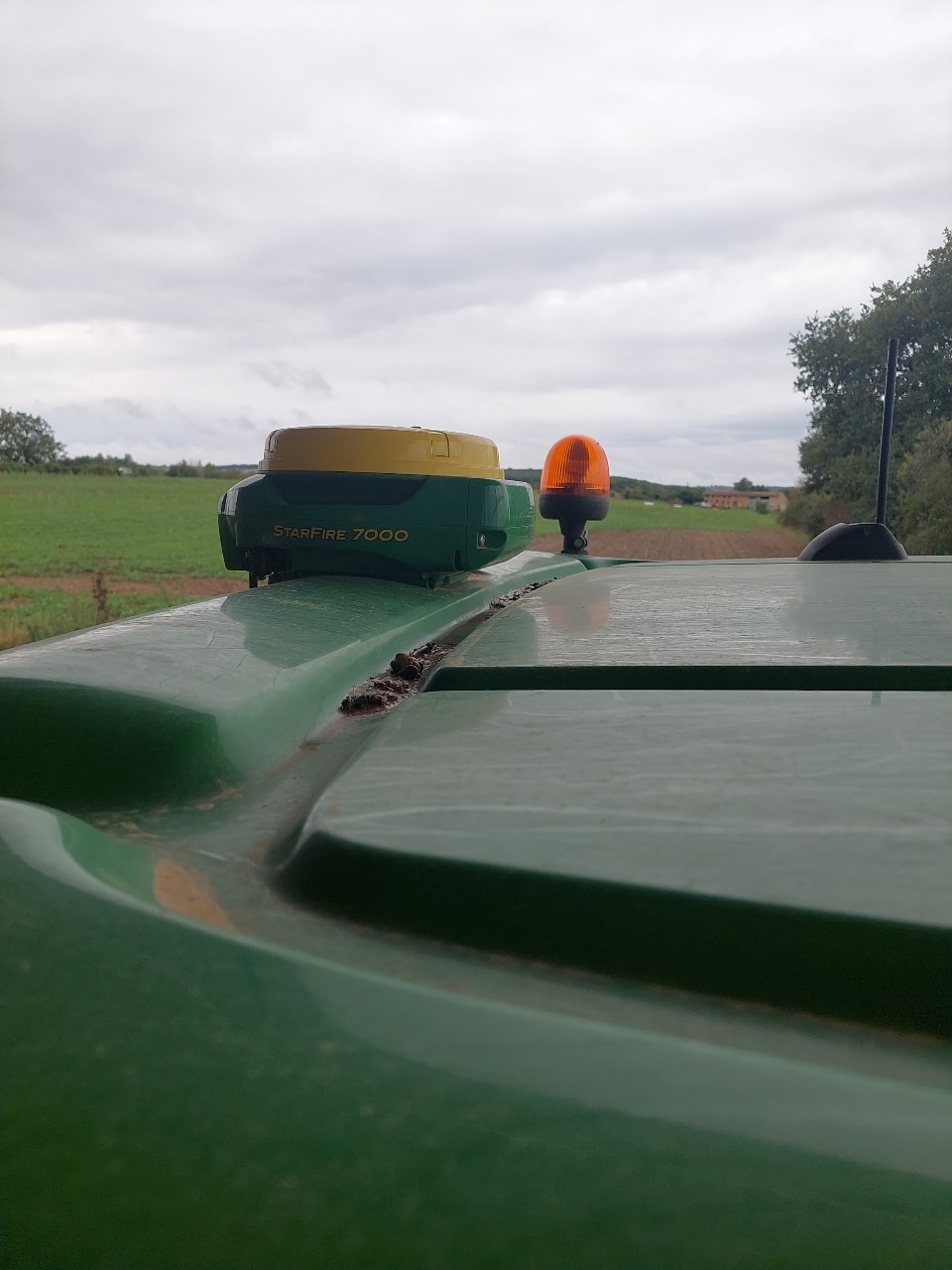 Tracteur JOHN DEERE 6R155 - photo slide 11