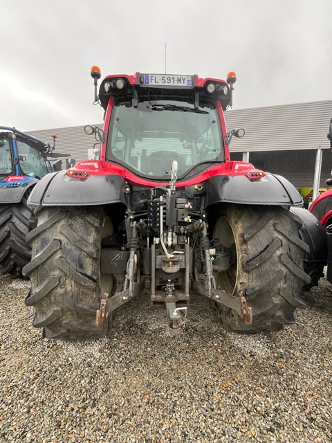Tracteur chargeur VALTRA N154 D - photo slide 4