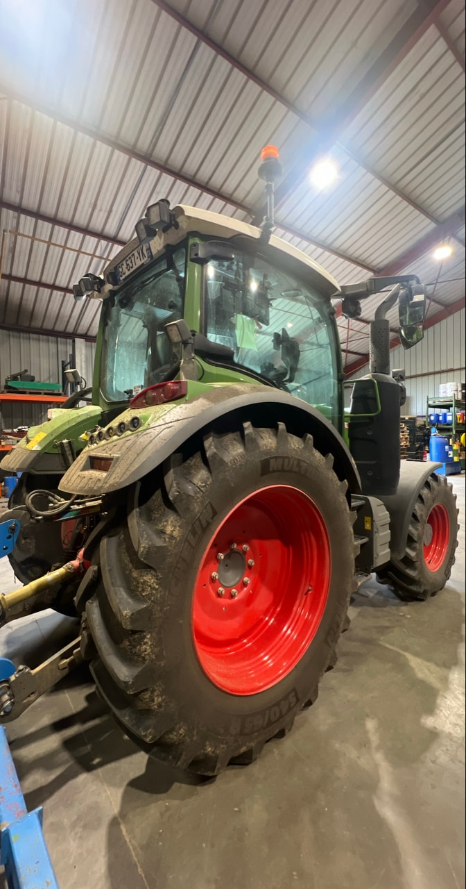 Tracteur FENDT 312 PROFI - photo slide 4