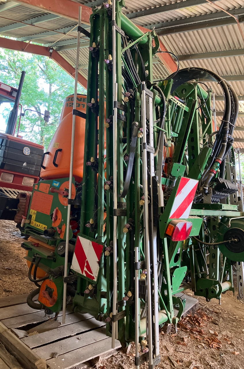 Pulverisateur AMAZONE UF1201 - photo slide 5