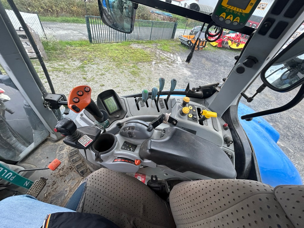 Tracteur NEW HOLLAND T7.210 PC - photo slide 15