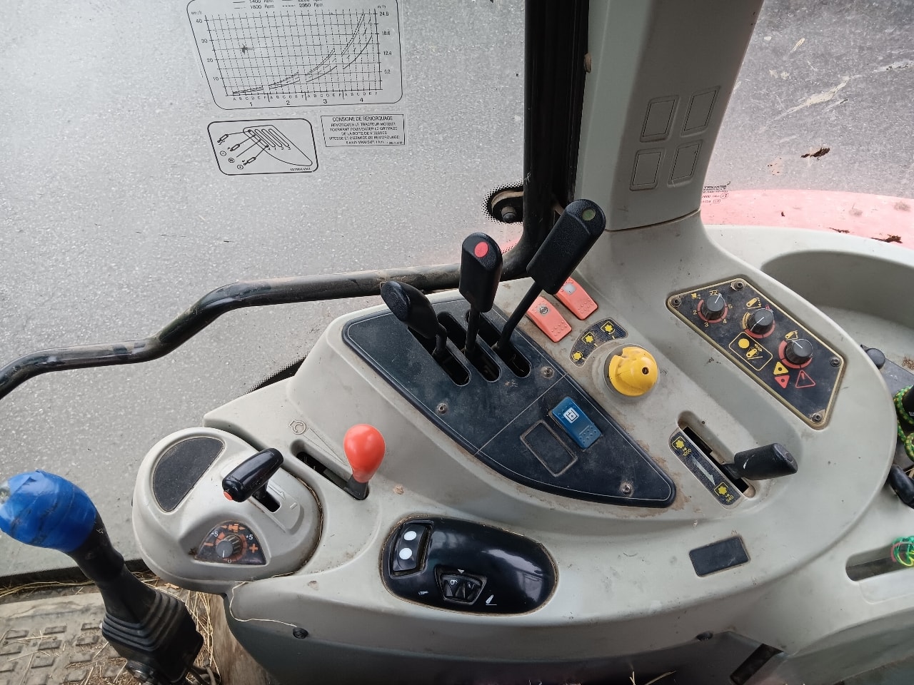 Tracteur chargeur MASSEY FERGUSON 5455 - photo slide 7