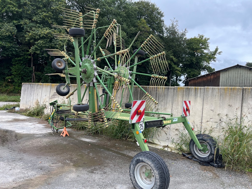 Andaineur KRONE SWADRO 800/26 - photo slide 4