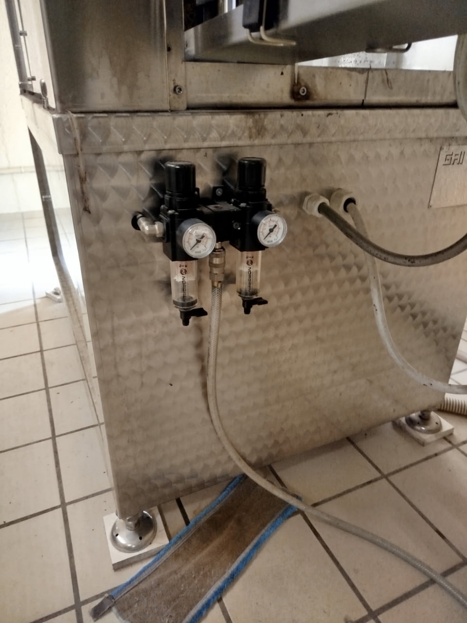 Laveuse GAI Laveuse sécheuse automatique 5103 - photo slide 2