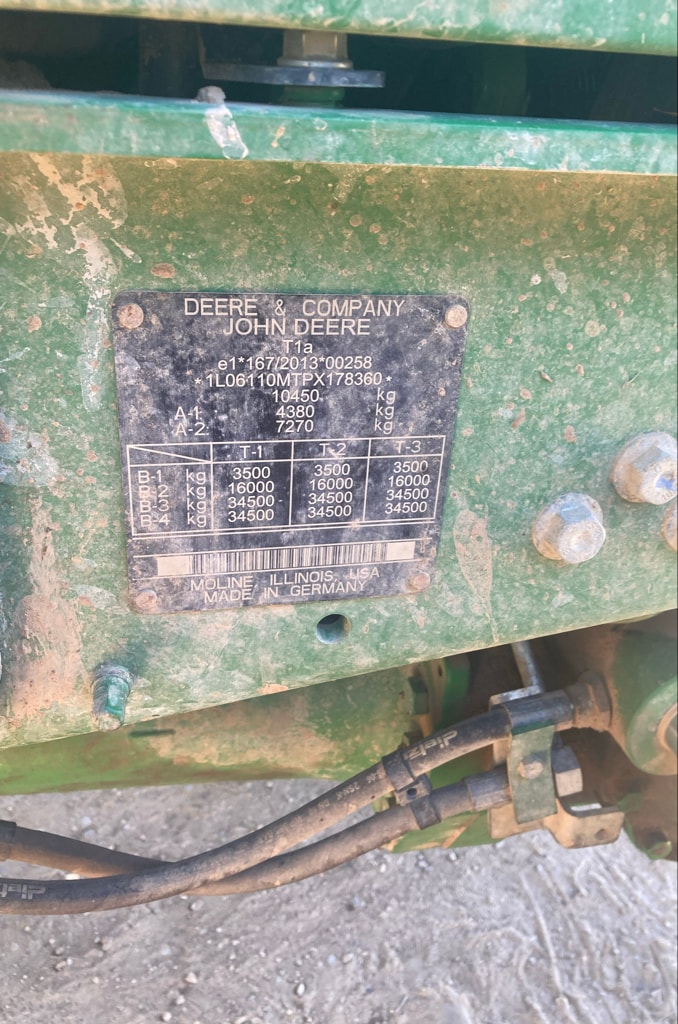 Tracteur chargeur JOHN DEERE 6110M - photo slide 5