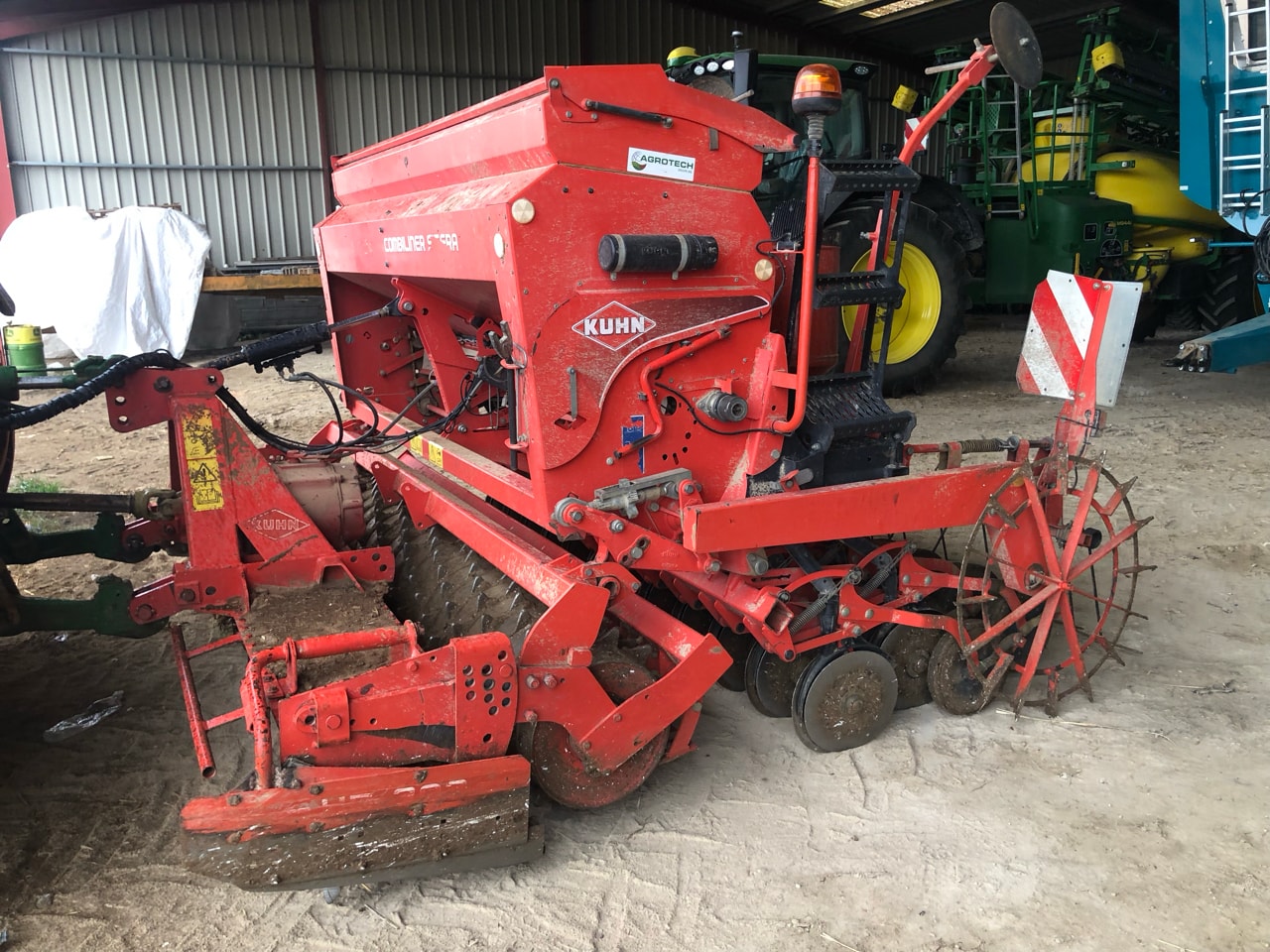 Combine de Semis KUHN Combiler sitera - photo slide 1