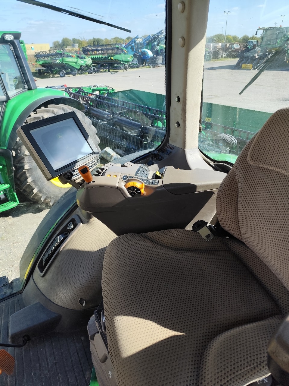 Tracteur JOHN DEERE 7230R - photo slide 20