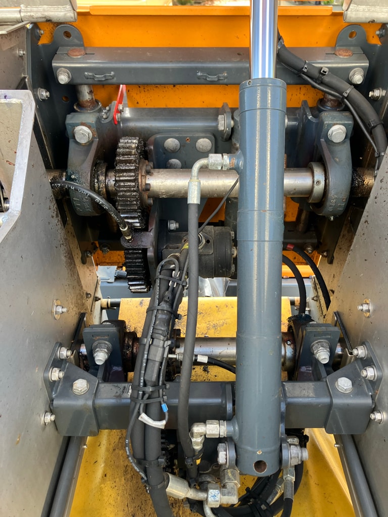 Machine à vendanger PELLENC OPTIMUM 670 ES - photo slide 29