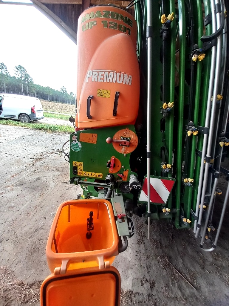 Pulverisateur AMAZONE UF1201 FT 1001 - photo slide 5