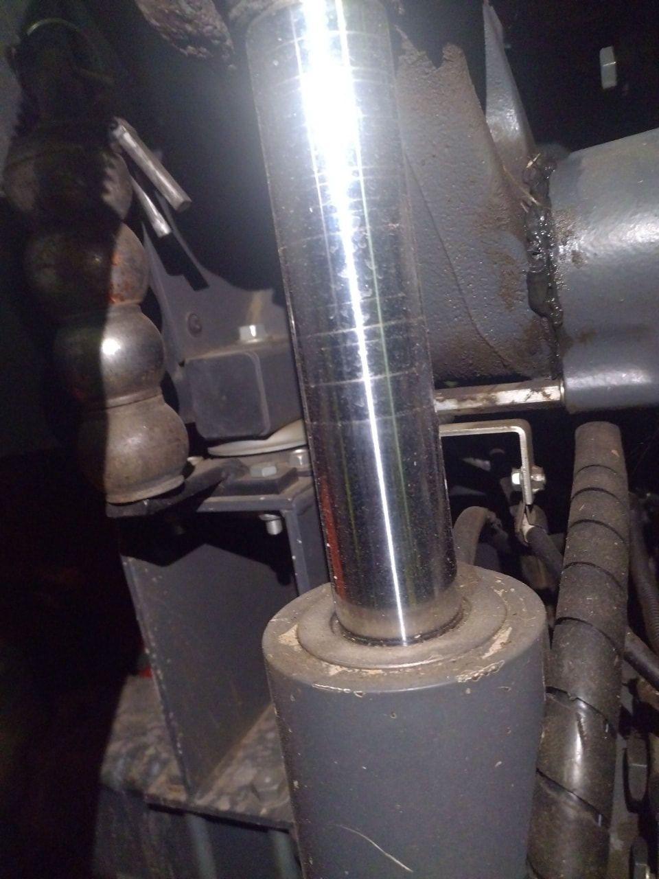 Tracteur chargeur KUBOTA M125 GXS-III - photo slide 14