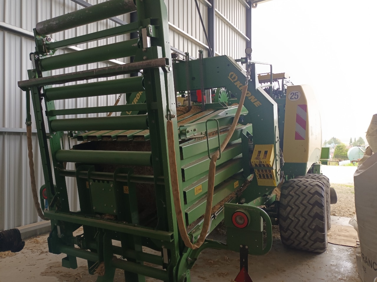 Presse haute densite KRONE Big Pack 1290 HDP High Speed - photo slide 3