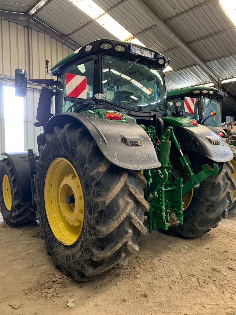 Tracteur JOHN DEERE 6250R - photo slide 6
