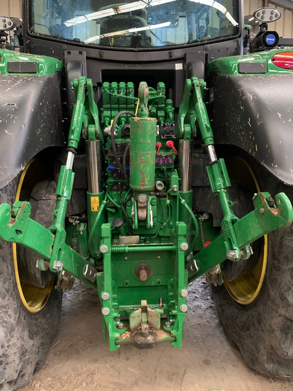 Tracteur JOHN DEERE 6250R - photo slide 9