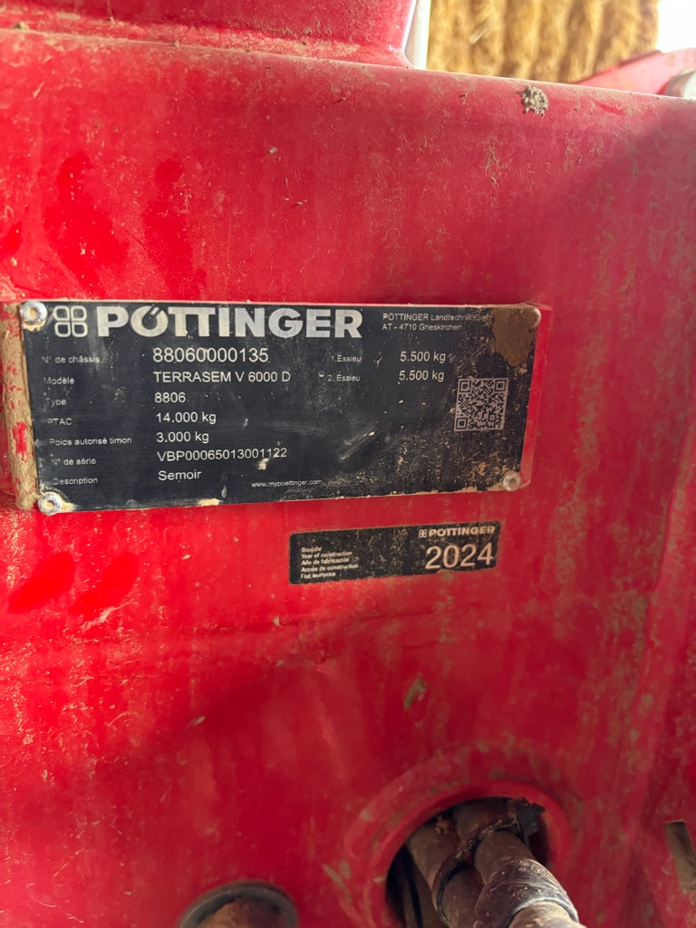 Semoir simplifié PÖTTINGER V6000D - photo slide 14