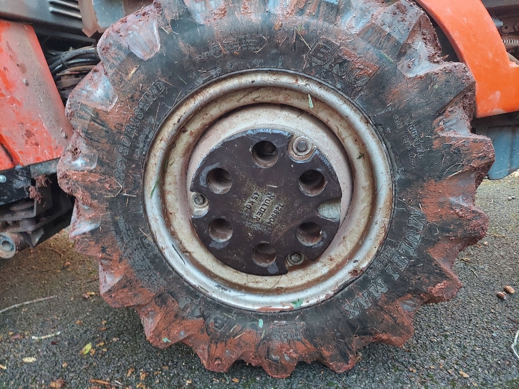 Tracteur etroit REFORM Hölder 770 - photo slide 7