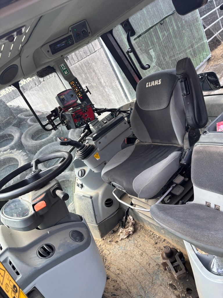 Tracteur chargeur CLAAS ARION 430 CIS - photo slide 18