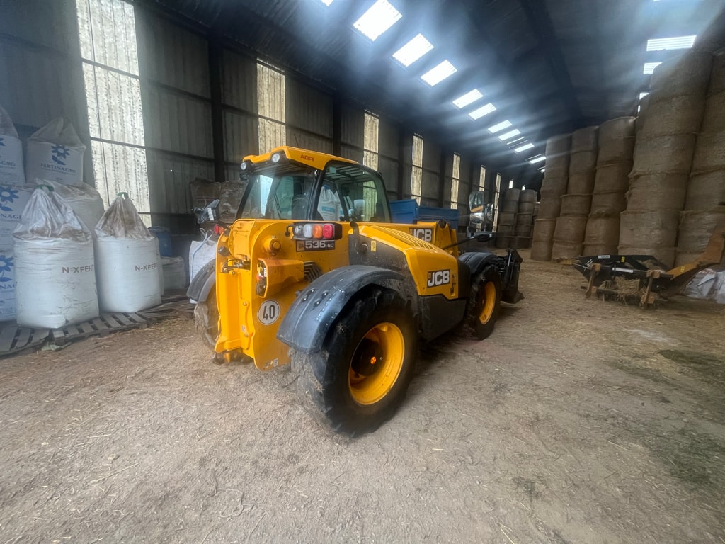 Telescopique JCB TELESCOPIC 536-60 AGRI tl4 - photo slide 6