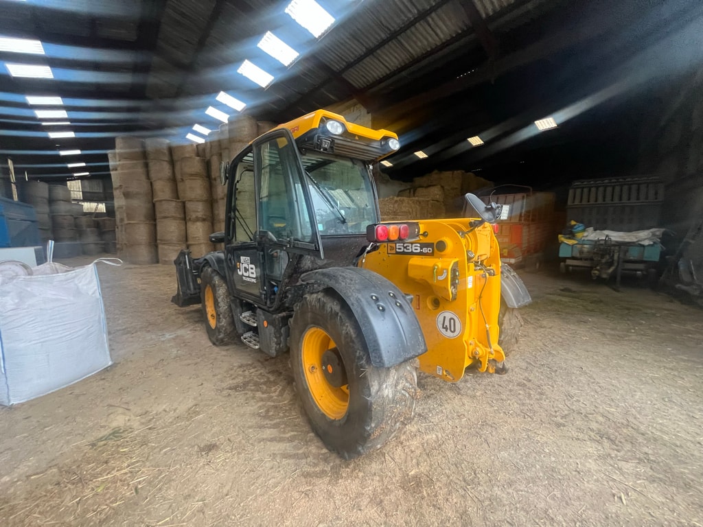 Telescopique JCB TELESCOPIC 536-60 AGRI tl4 - photo slide 8