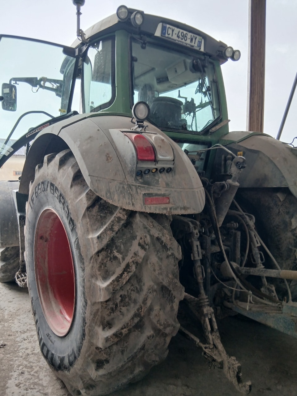 Tracteur FENDT 826 VARIO - photo slide 4