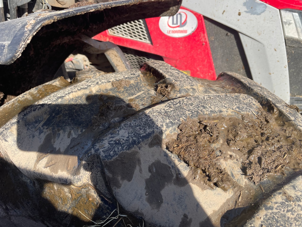 Tracteur chargeur MASSEY FERGUSON 5S.125 D6 EFFICIENT - photo slide 8