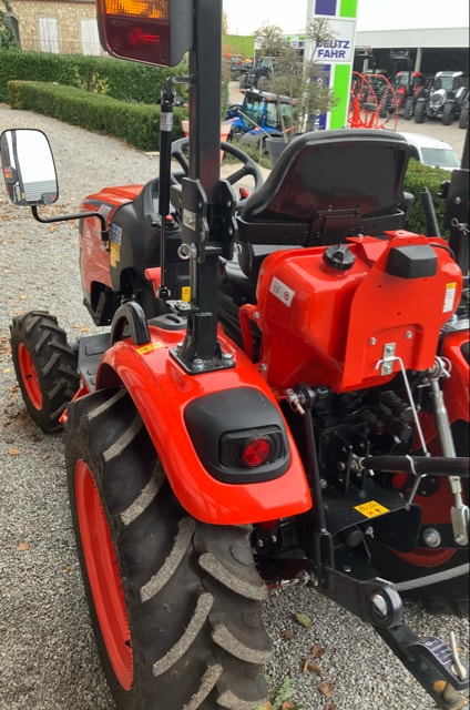 Tracteur KIOTI CX 2510 H - photo slide 3