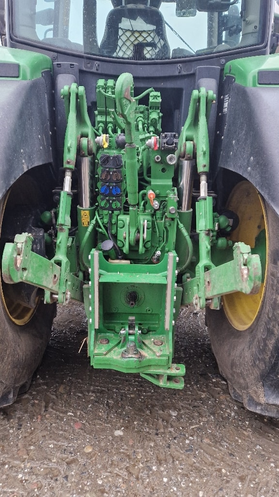 Tracteur JOHN DEERE 6195R - photo slide 12