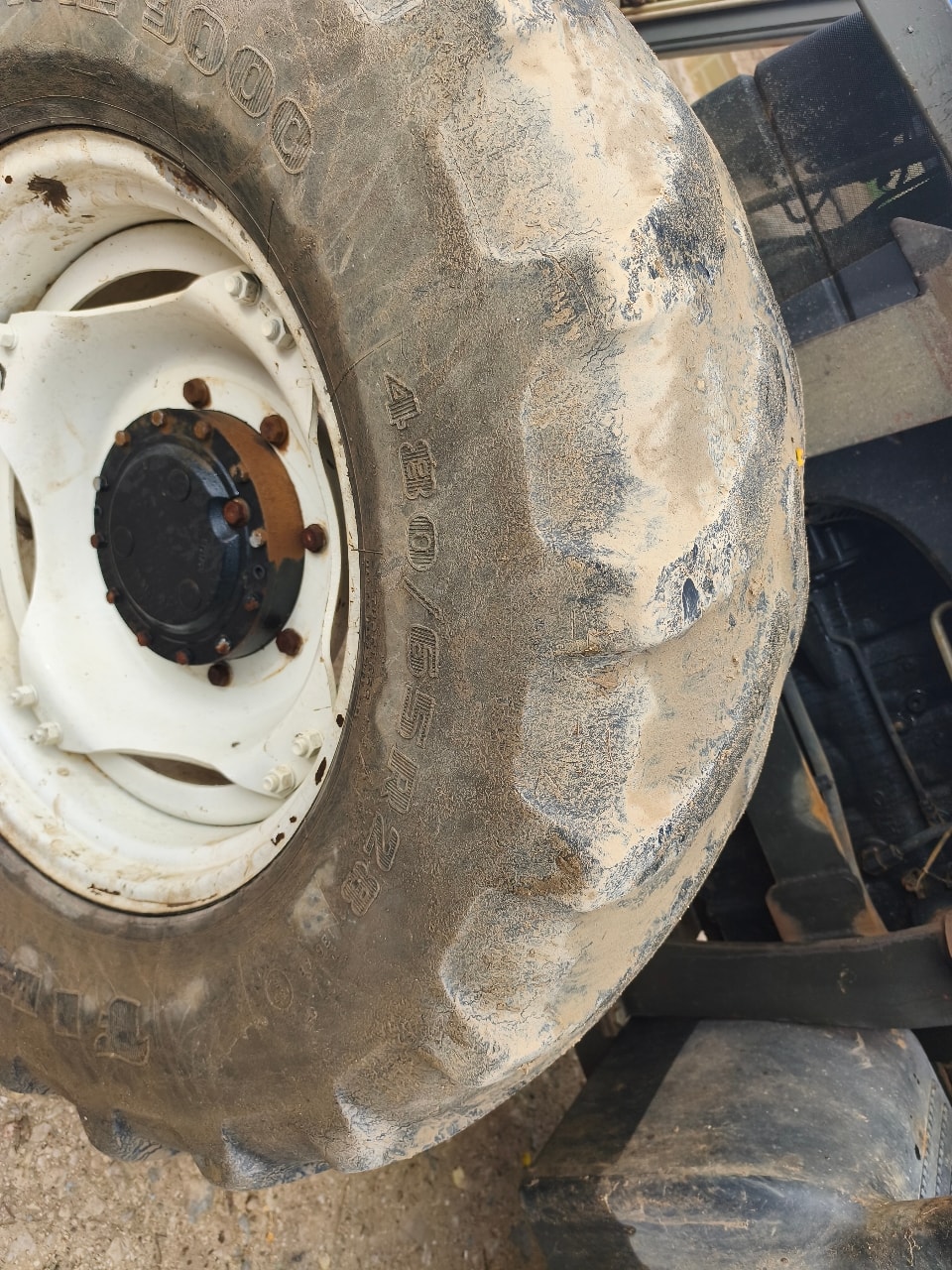 Tracteur chargeur NEW HOLLAND TS 115 - photo slide 8