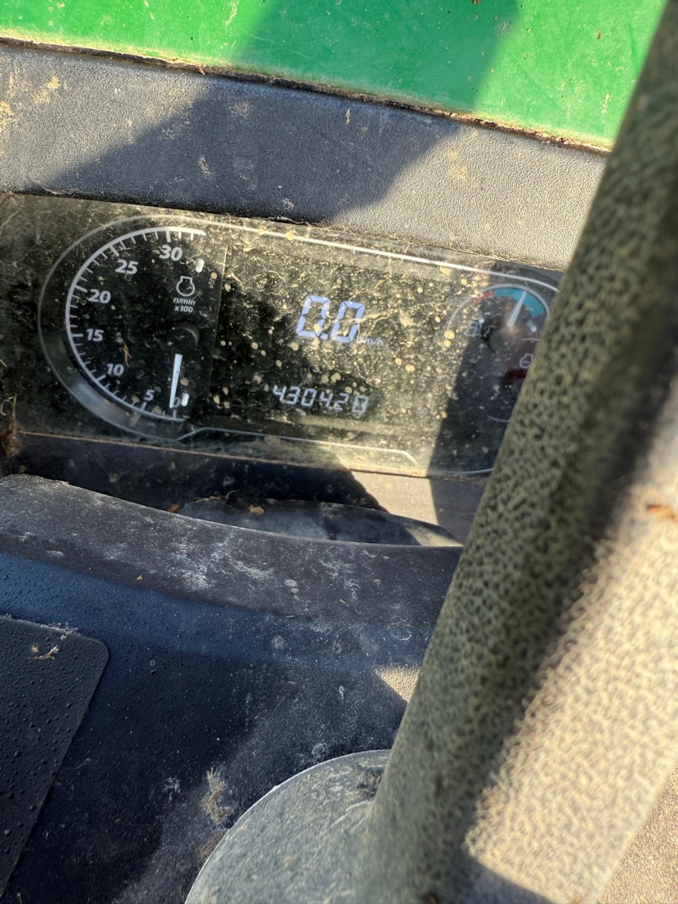 Tracteur JOHN DEERE 5115M  - photo slide 8
